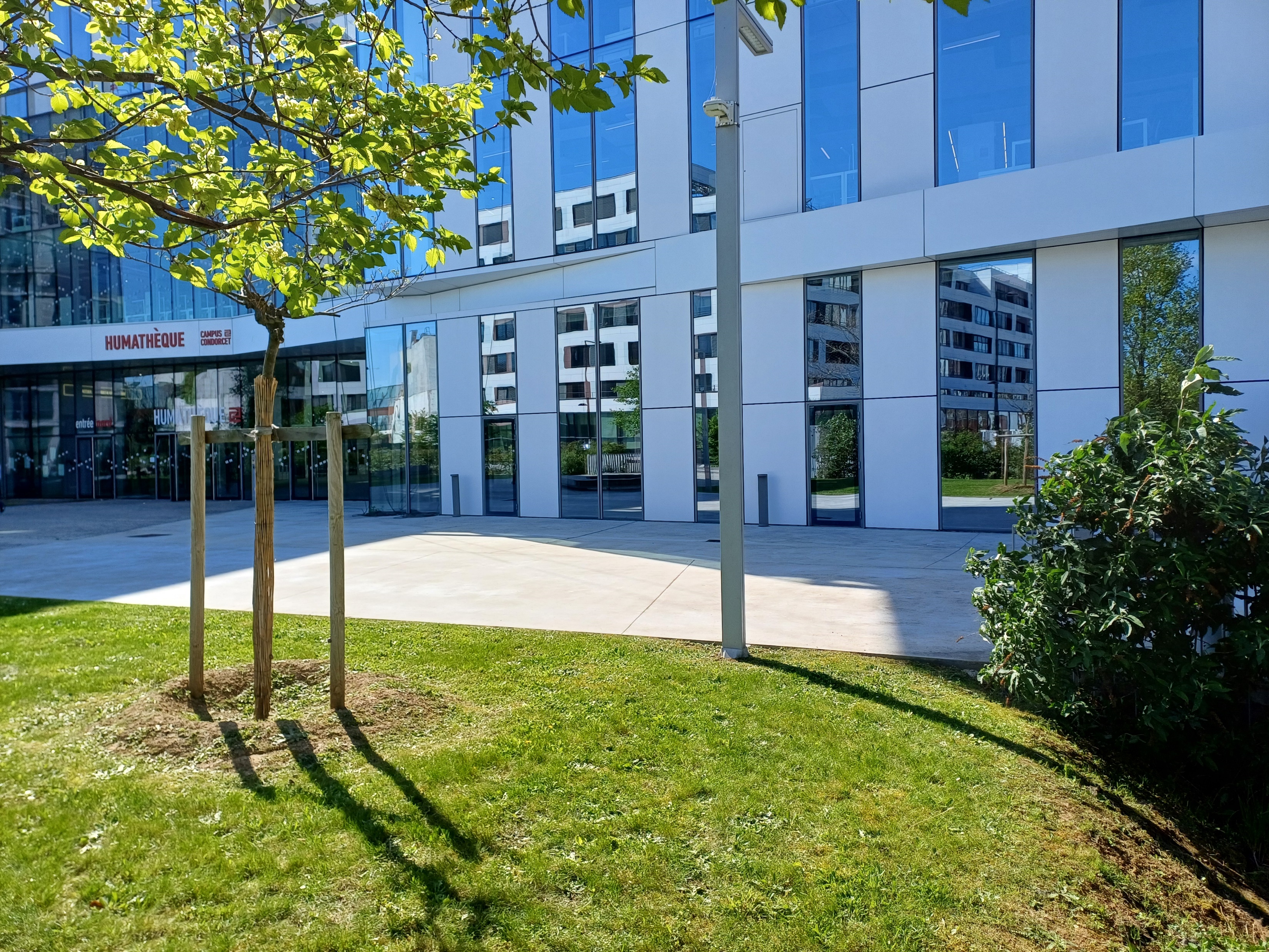 Tiers Lieu Café Restaurant - Campus Condorcet  — miniature 9