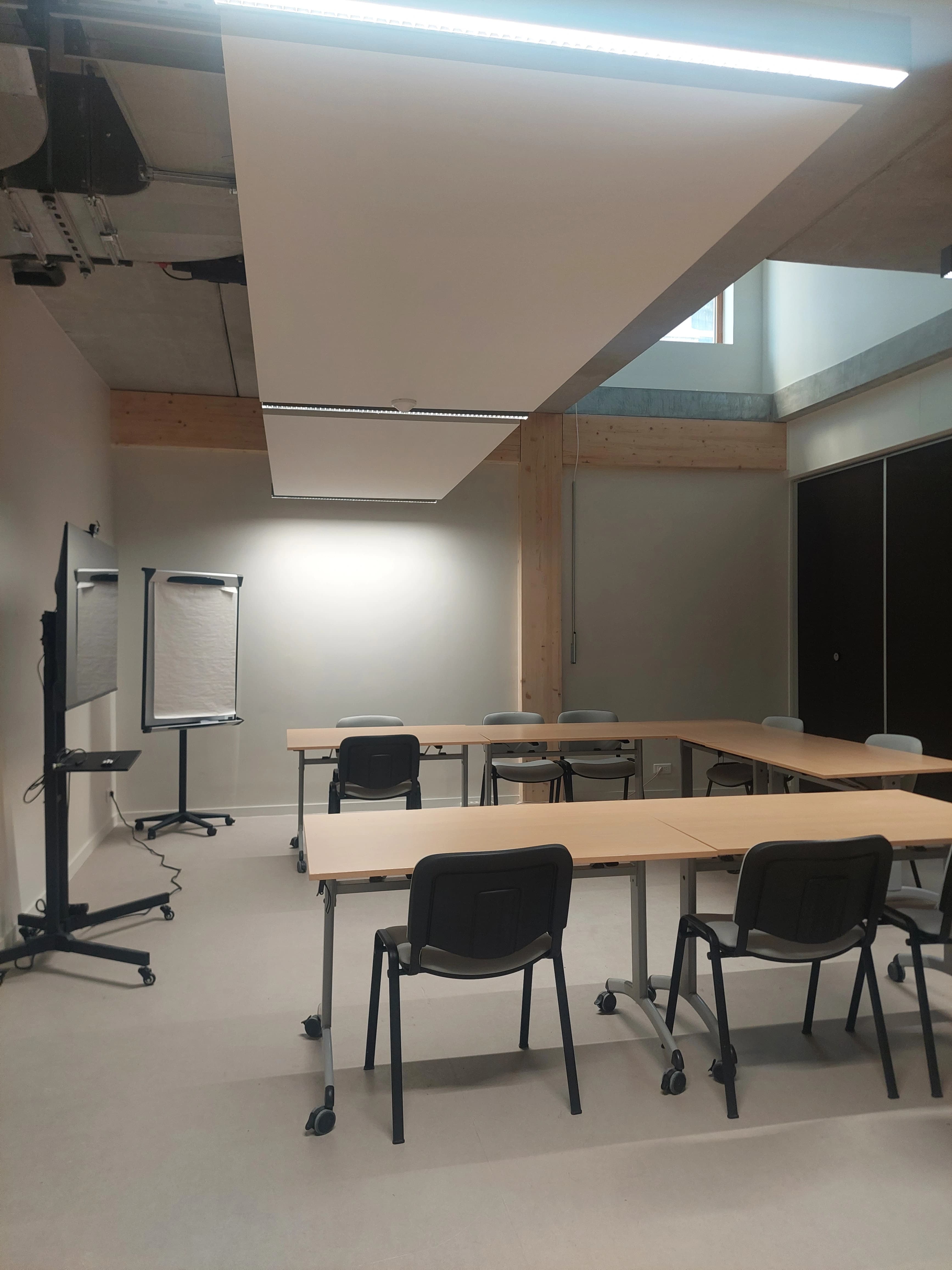Plateau de bureaux Lumineux - Rue de Srebrenica — miniature 6