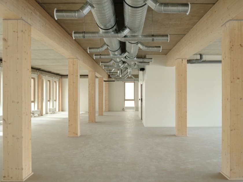 Plateau de bureaux Lumineux - Rue de Srebrenica — photo 1