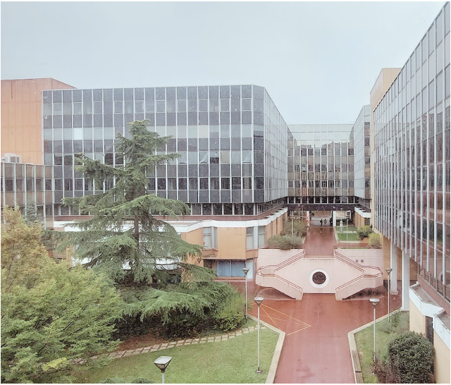 Grands plateaux de travail - Rue Roger-Salengro — miniature 3