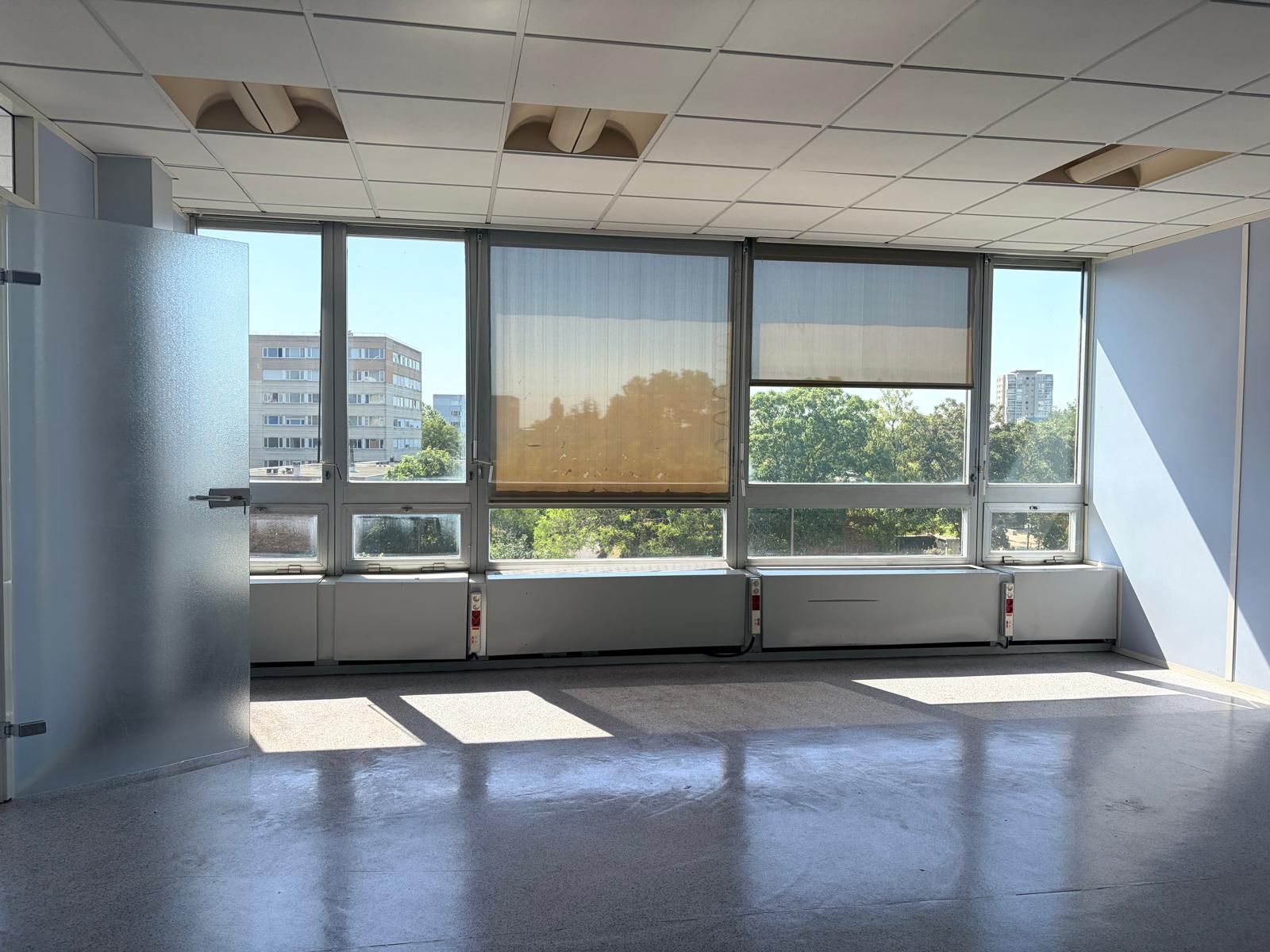 Espace de travail/atelier - Boulevard de l'Hautil — miniature 2
