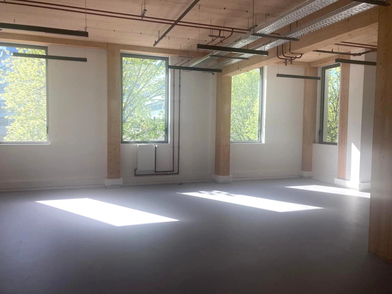 Ateliers Lumineux bois - Rue des Bretons — miniature 2